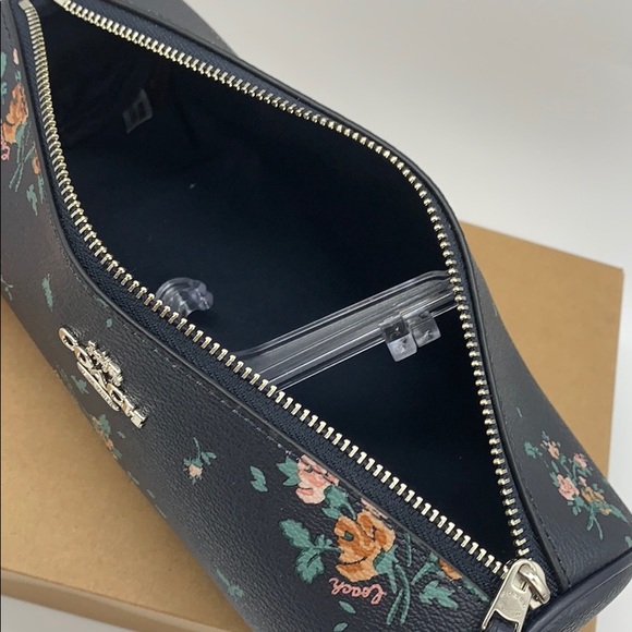 COACH MAKEUP BRUSH HOLDER WITH ROSE BOUQUET PRINT - Picture 10 of 12